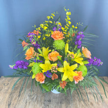 Load image into Gallery viewer, Warming Colors Urn