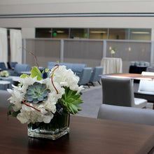 Load image into Gallery viewer, Restaurant & Bar