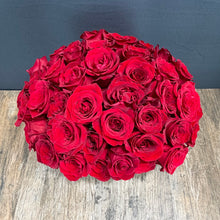 Load image into Gallery viewer, French Pavé 50 Red Roses
