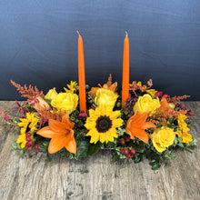 Load image into Gallery viewer, Thanksgiving Table Centerpiece
