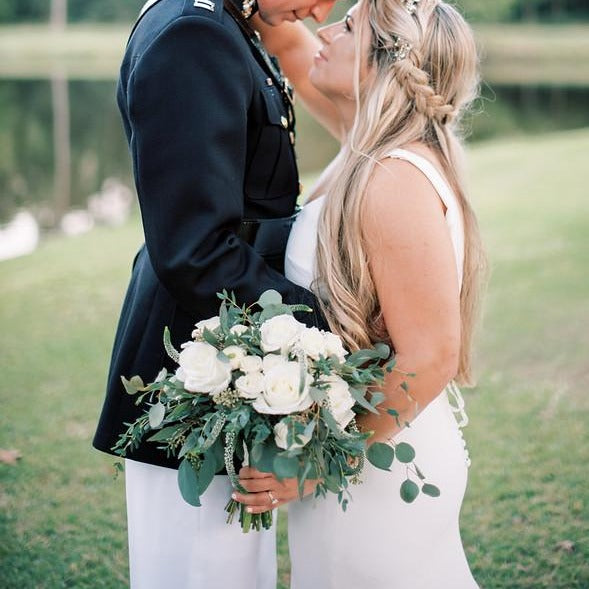 Toss Bouquet
