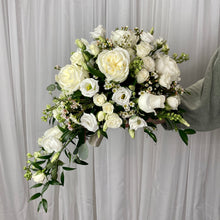Load image into Gallery viewer, Cascade Bouquet
